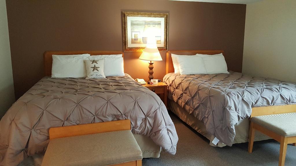 Deluxe Double Room Two Queen Beds