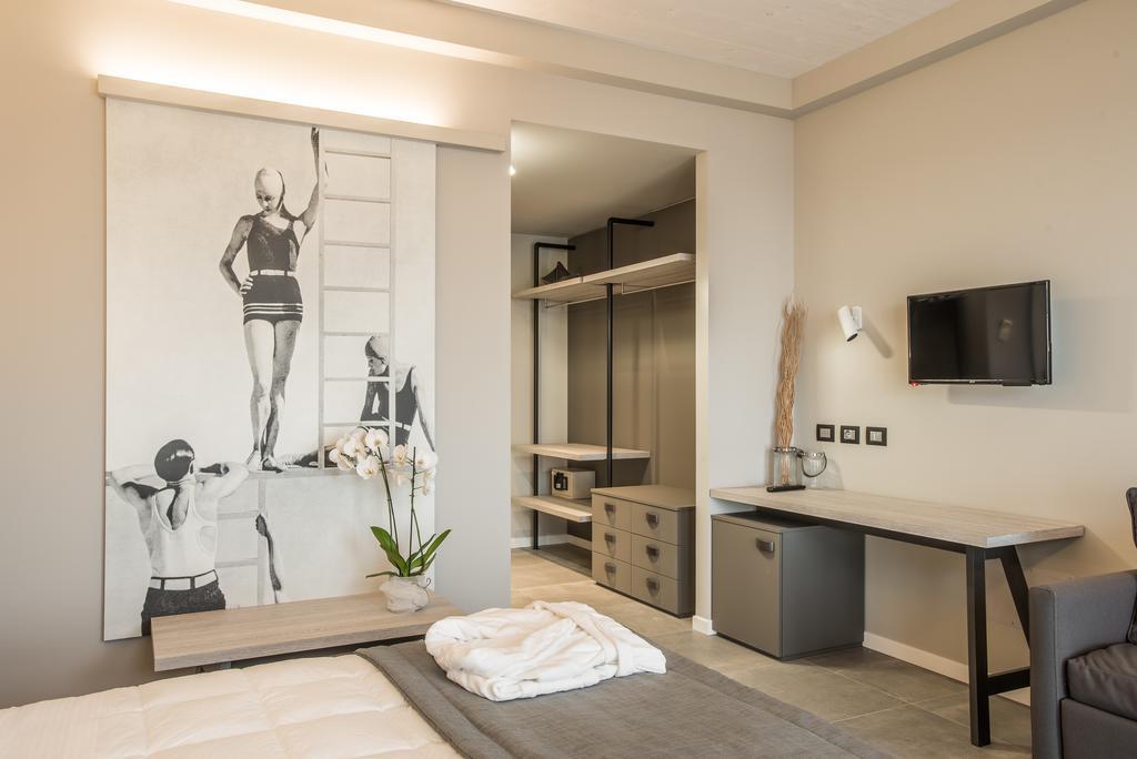 Triple Room with Sea View (3 Adults)