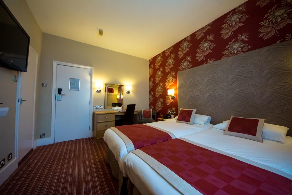 Standard Twin Room Non-Smoking