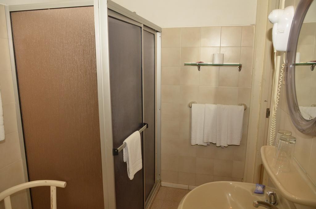 Quarto Executivo Individual