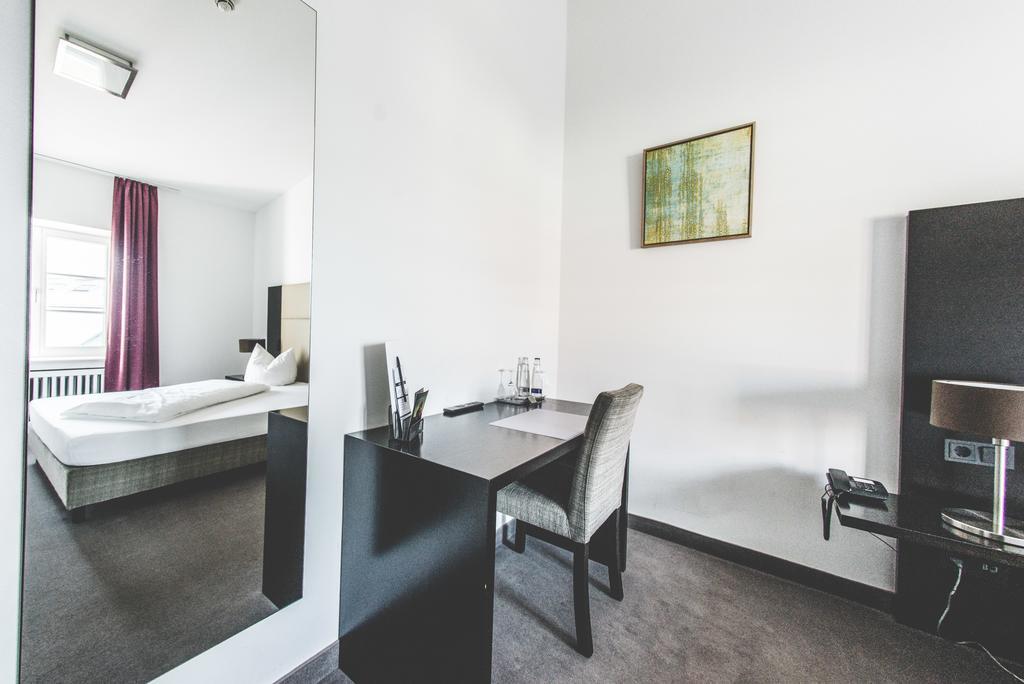 Zimmer mit Queensize-Bett