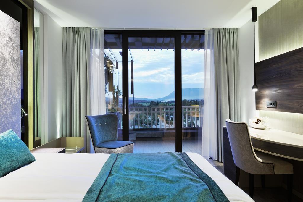 Superior Double or Twin Room with Balcony and Park View