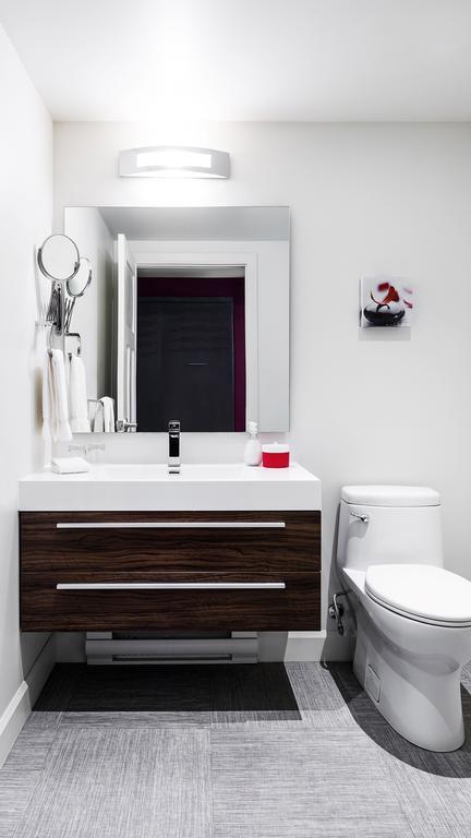 Chambre Lit Queen-Size - Sous-Sol