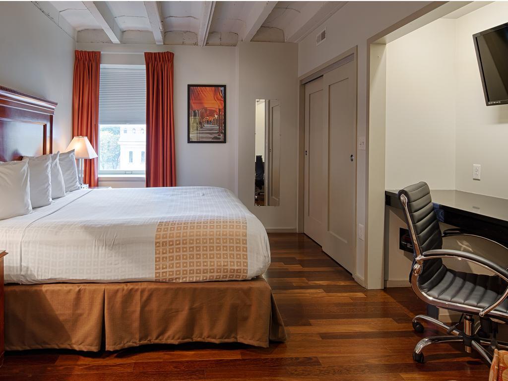 King Room Spa Bath