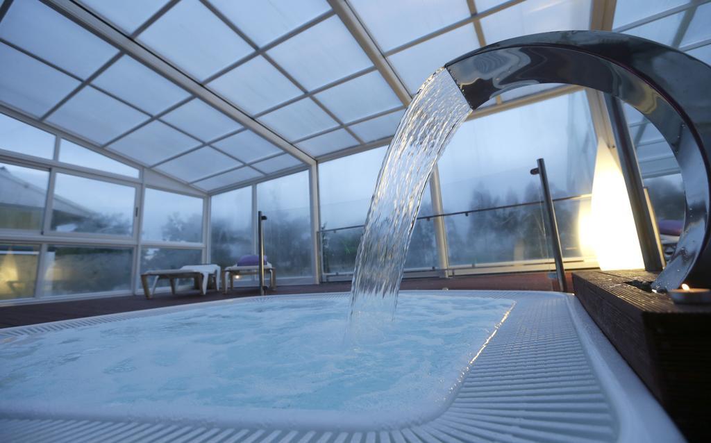 Single Room Spa Access