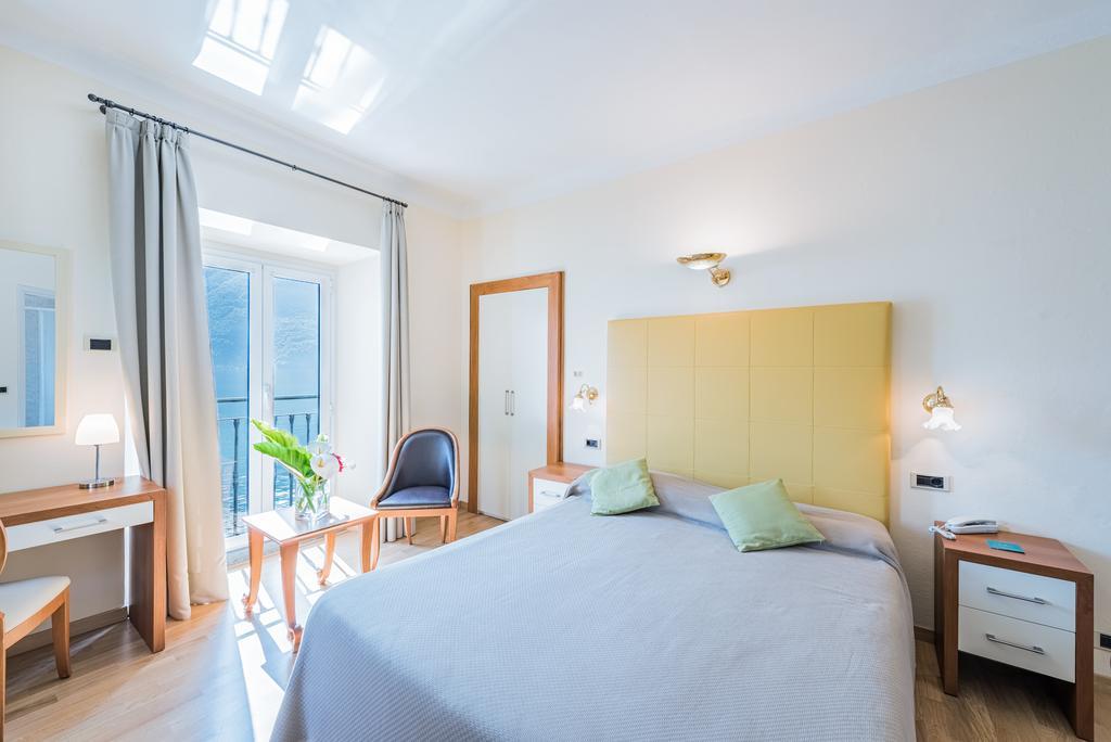 Superior Double Room Lake View