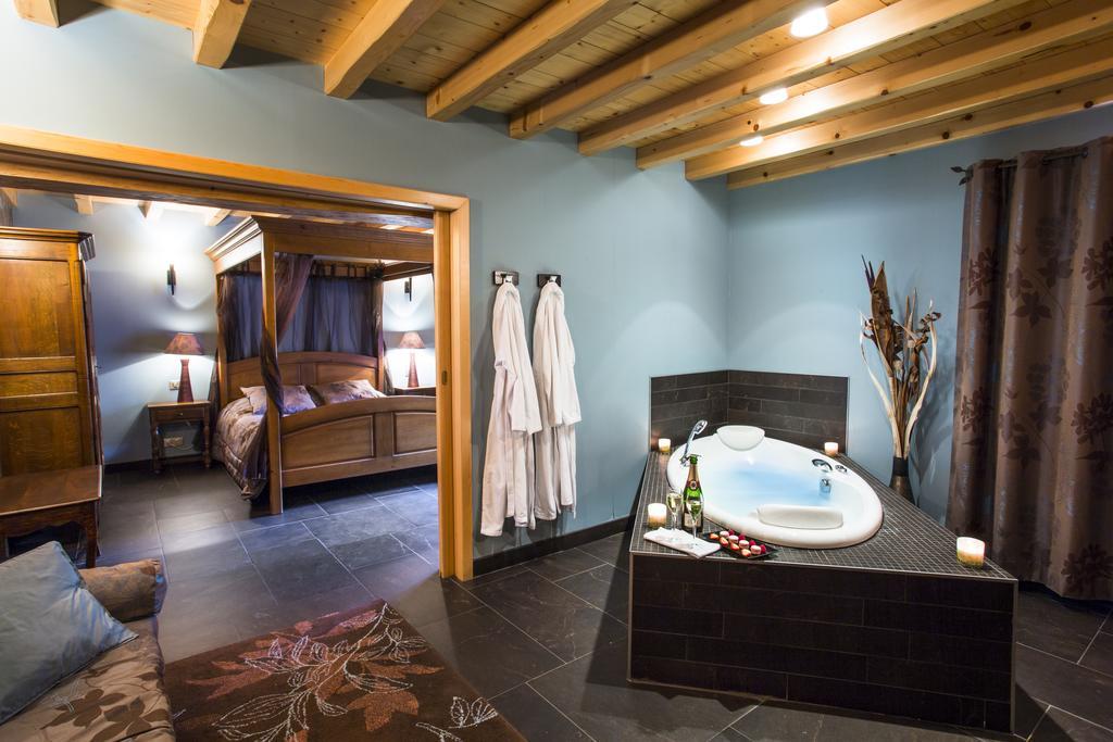 Privilege Junior Suite spa Bath,401542668:JPEG