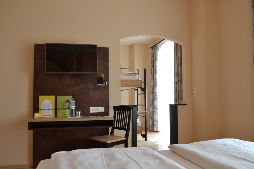 Vierbettzimmer