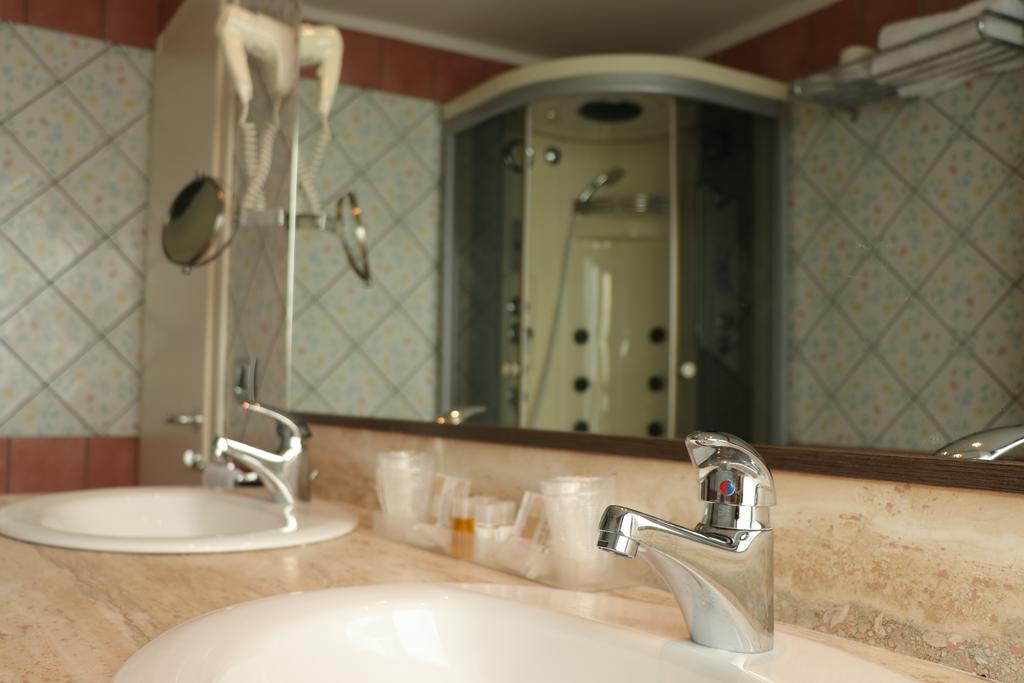 Deluxe Double Room with Sea View