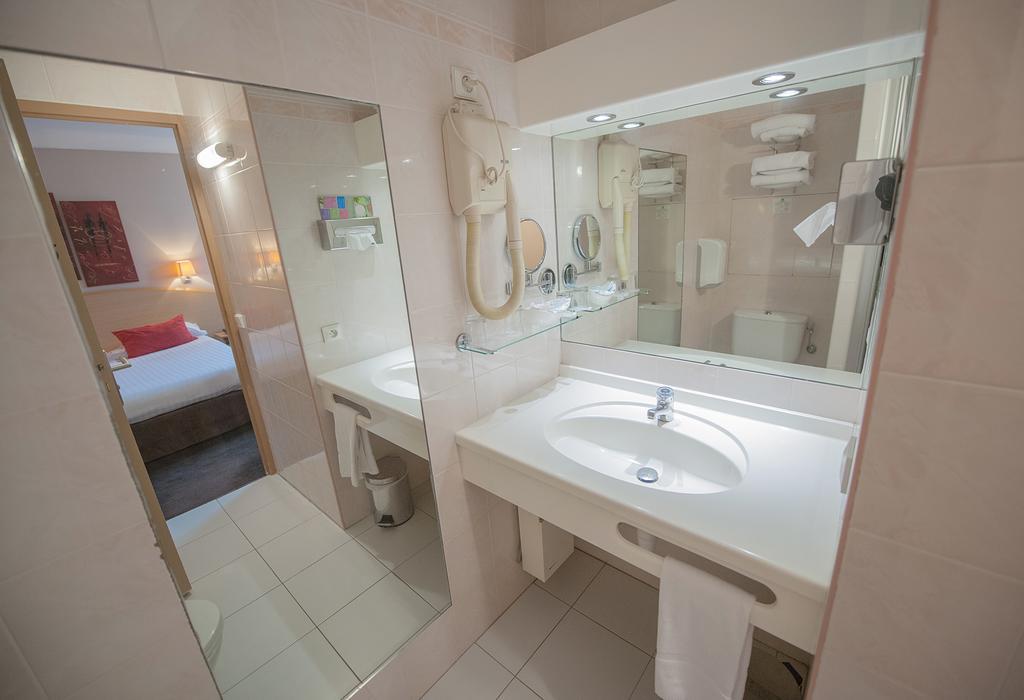 Double Room,1030514521:JPEG