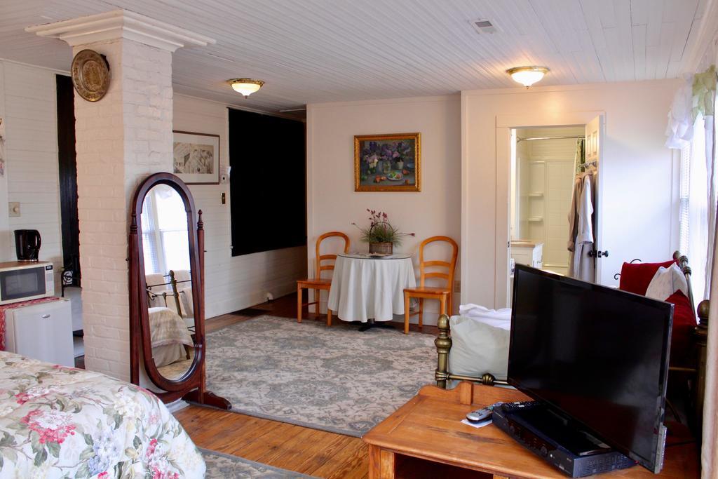 King Room # 5