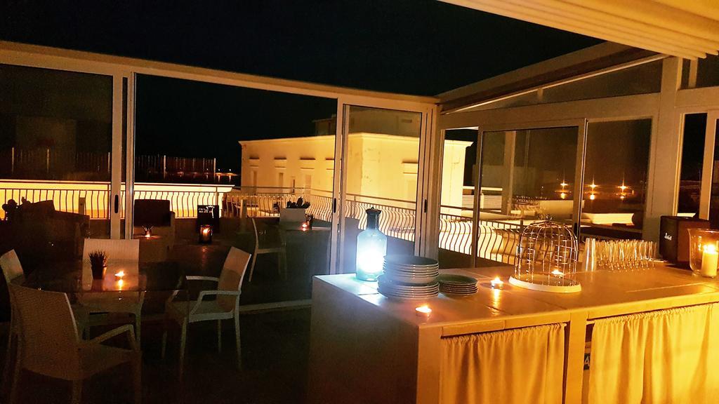 Classic Double Room Balcony Sea View