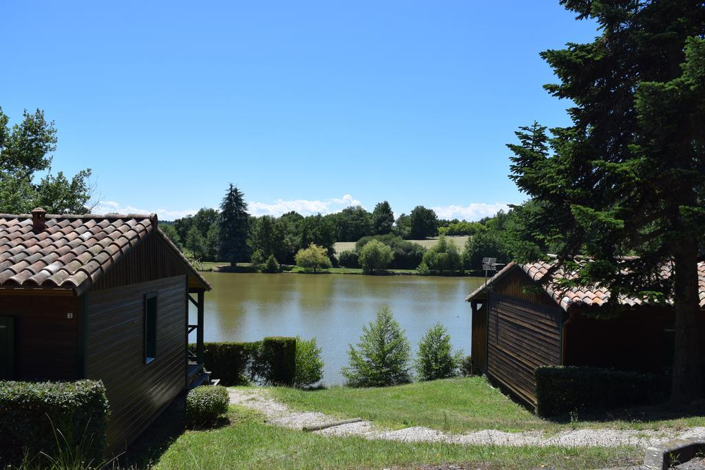 Chalet,410697378:JPEG
