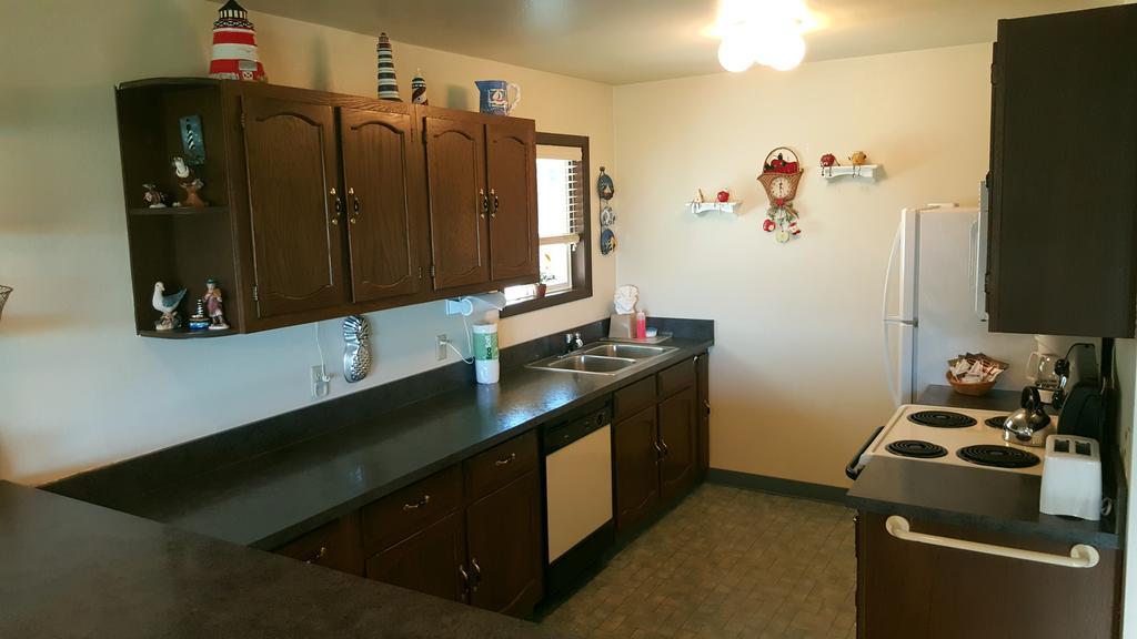 One-Bedroom Apartment Non Pet Friendly