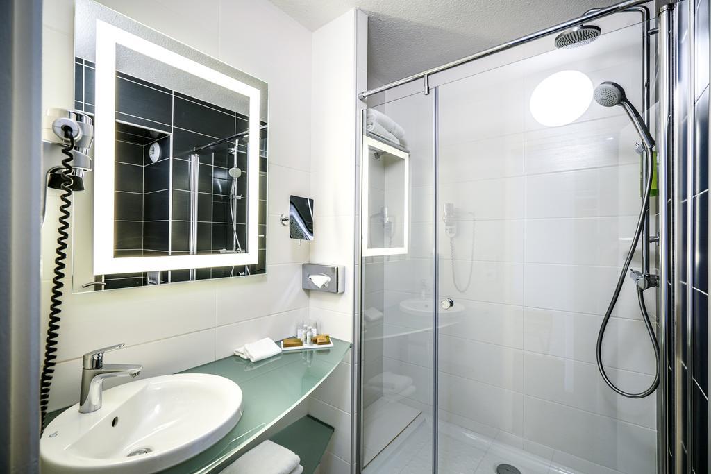 Standard Double Room,1772877713:JPEG