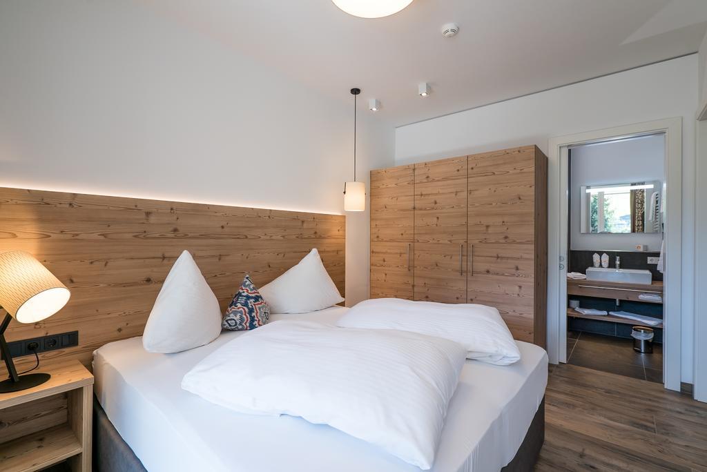 Superior One-Bedroom Apartment