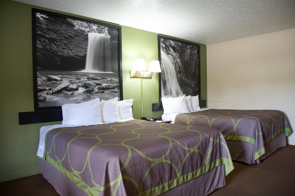 Double Room Two Double Beds Smoking