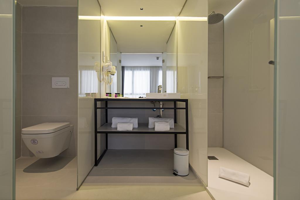 Double Room Premium,435362181:JPEG