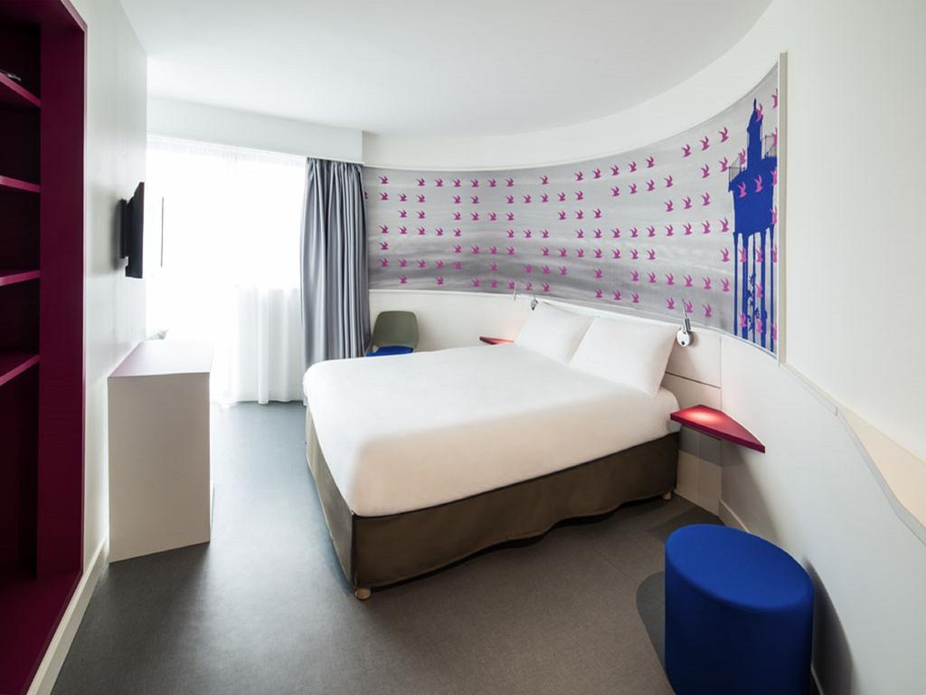 Standard Room One Double Bed Two Single Beds