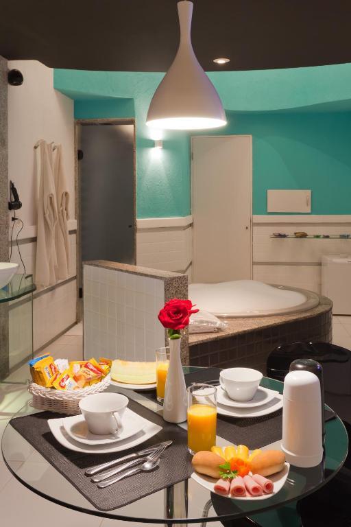 Deluxe Double Room Bath