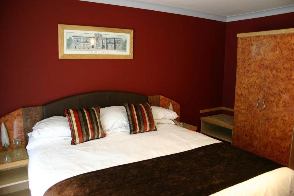 Executive Double Room with Shower