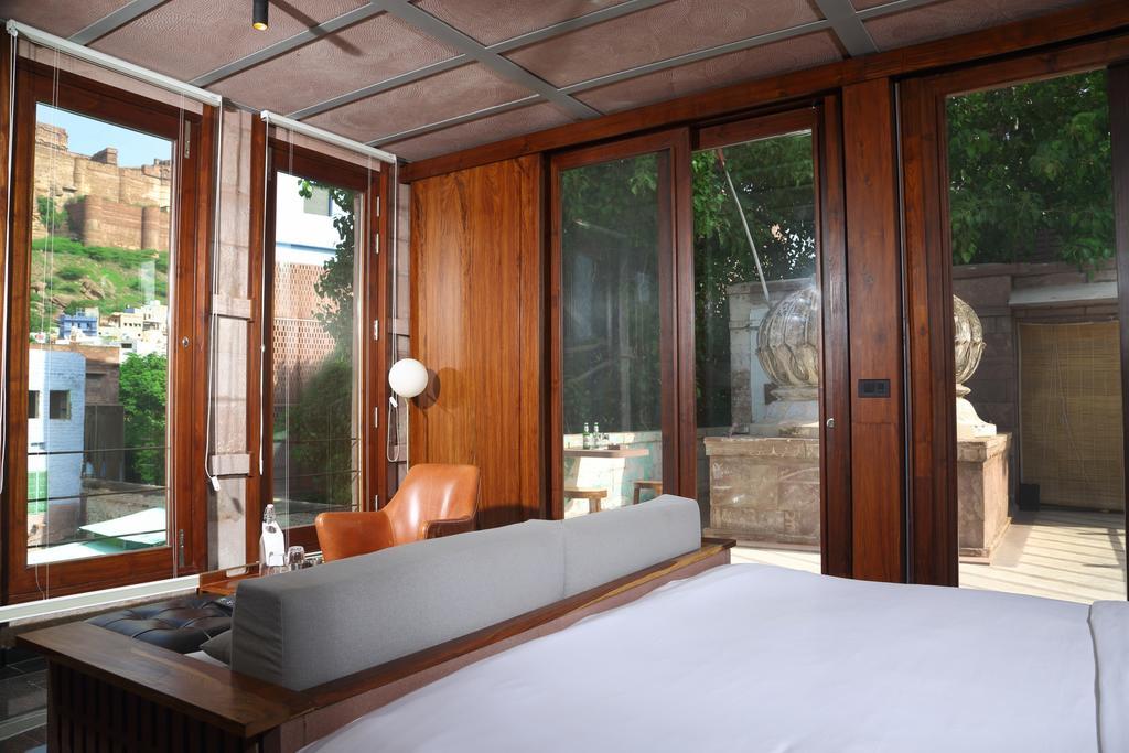 The Stepwell Suite