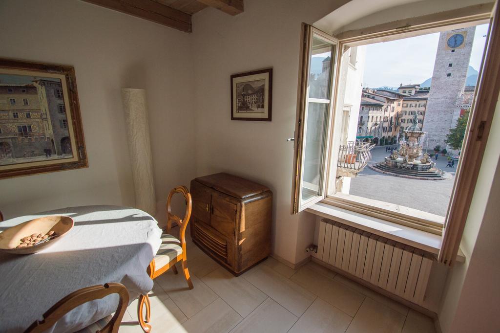 Double or Twin Room Private External Bathroom