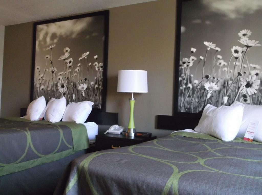 Queen Room with Two Queen Beds - Non-Smoking