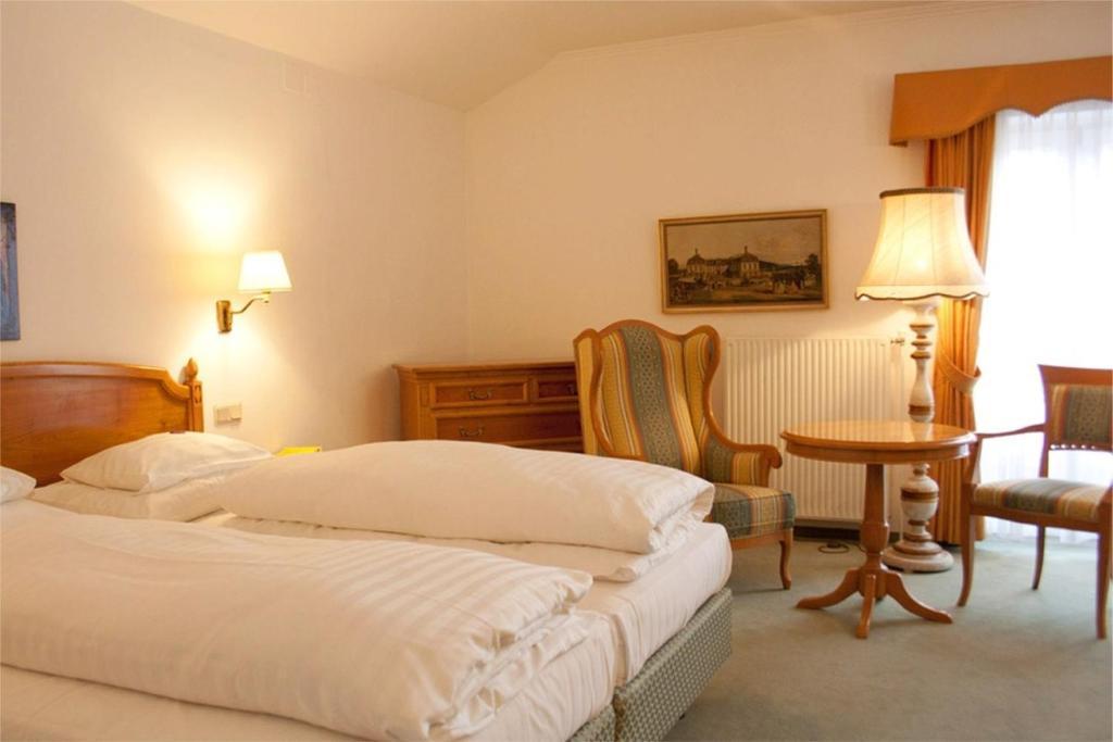 Dreibettzimmer