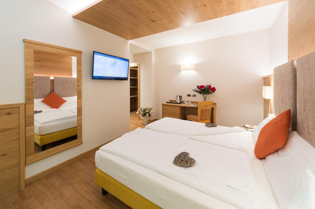 Superior Deluxe Double or Twin Room