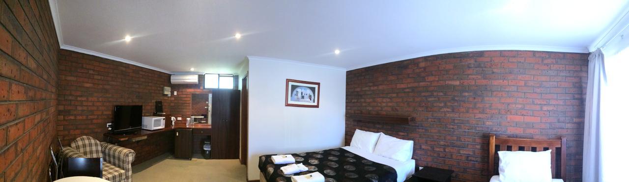 Superior Family Room