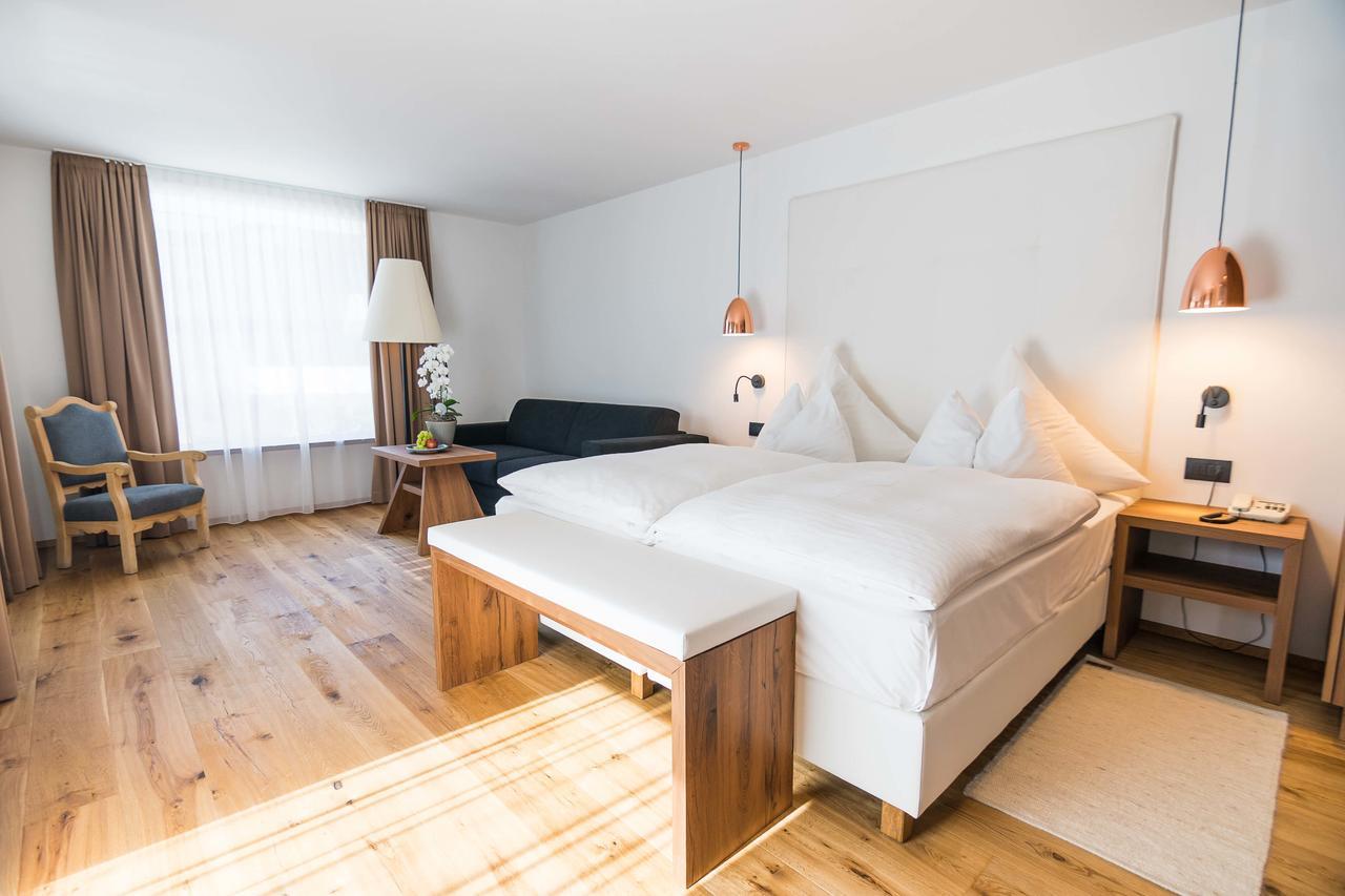 Deluxe Room,632966844:JPEG