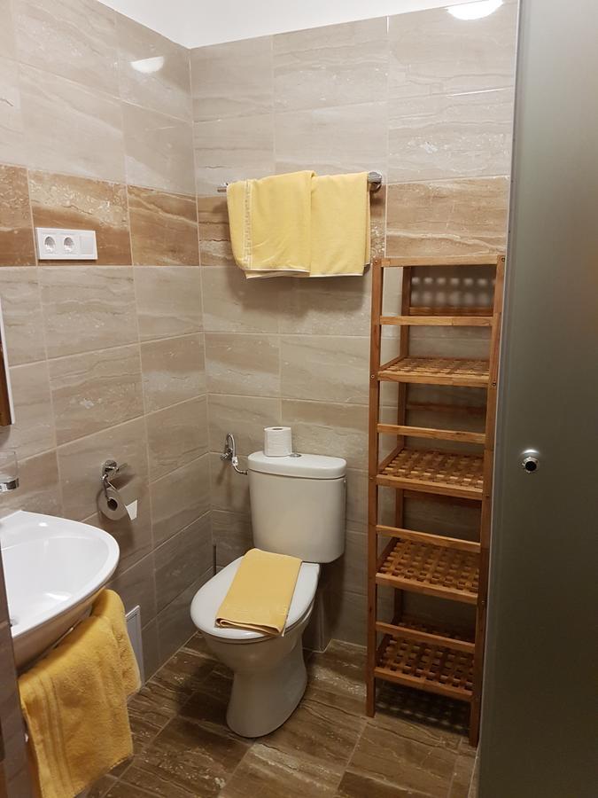 Familienzimmer (2 Erwachsene + 2 Kinder)