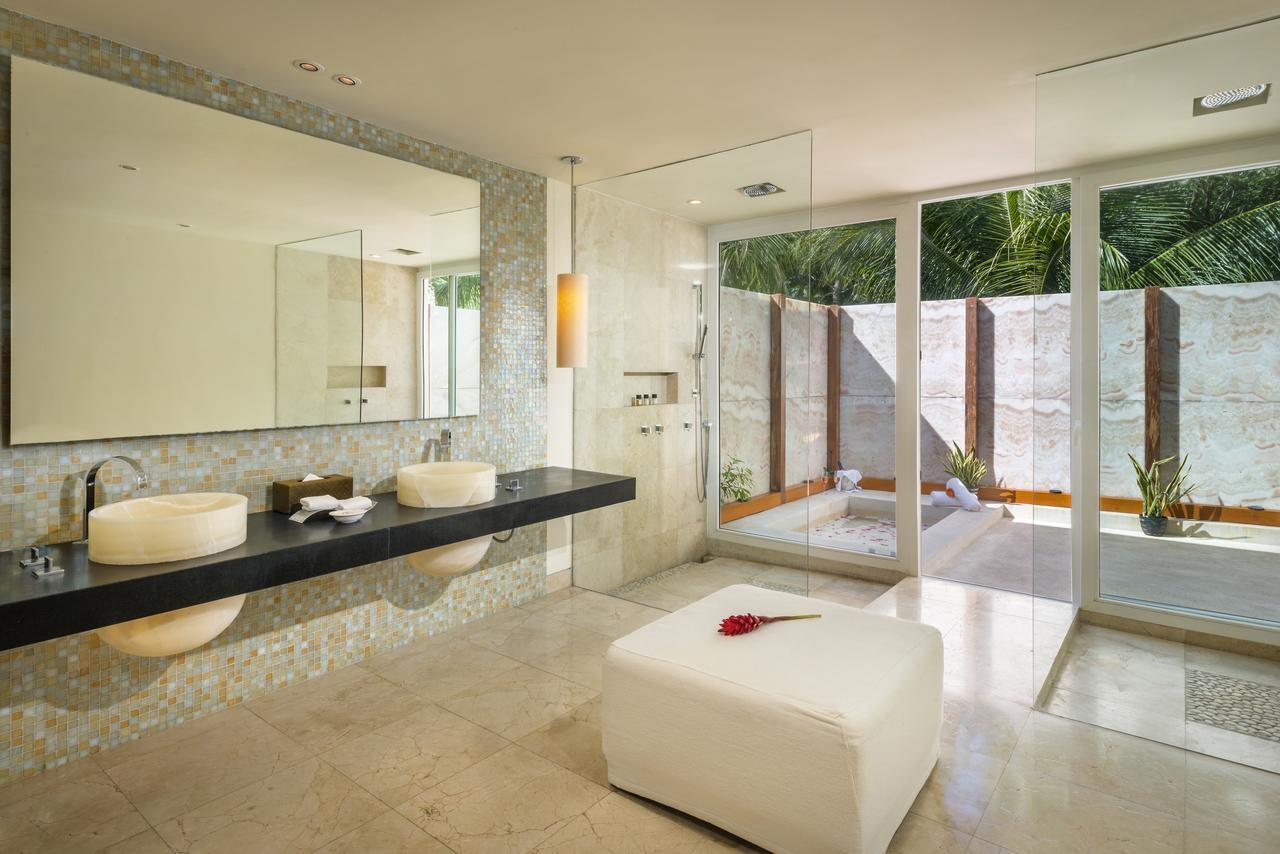 Suite Junior Cenote Blue Lagoon