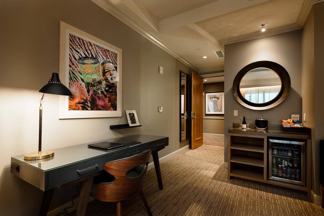 Premium Room, 1 King Bed
