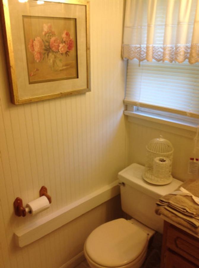 One-Bedroom Cottage