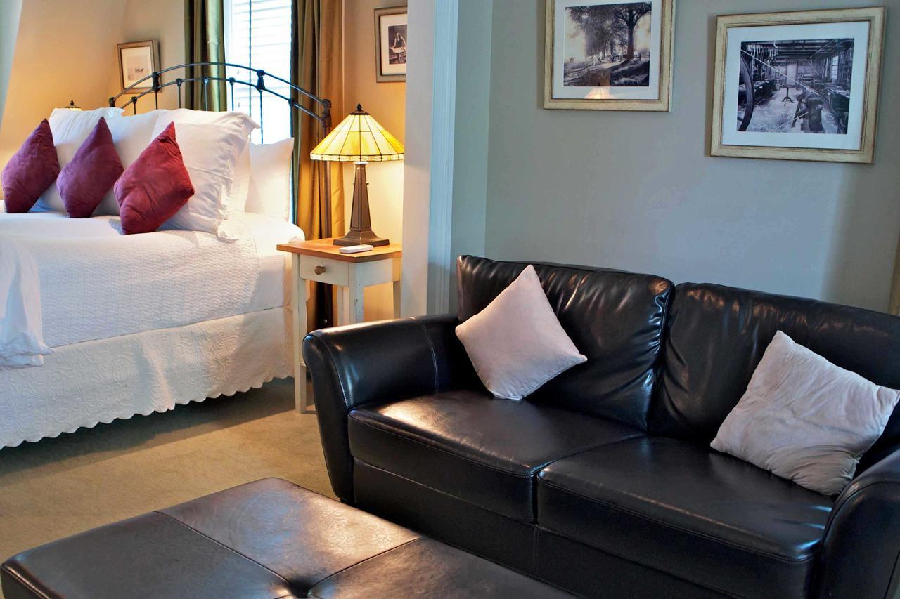 Suite Twelve Not Pet-Friendly