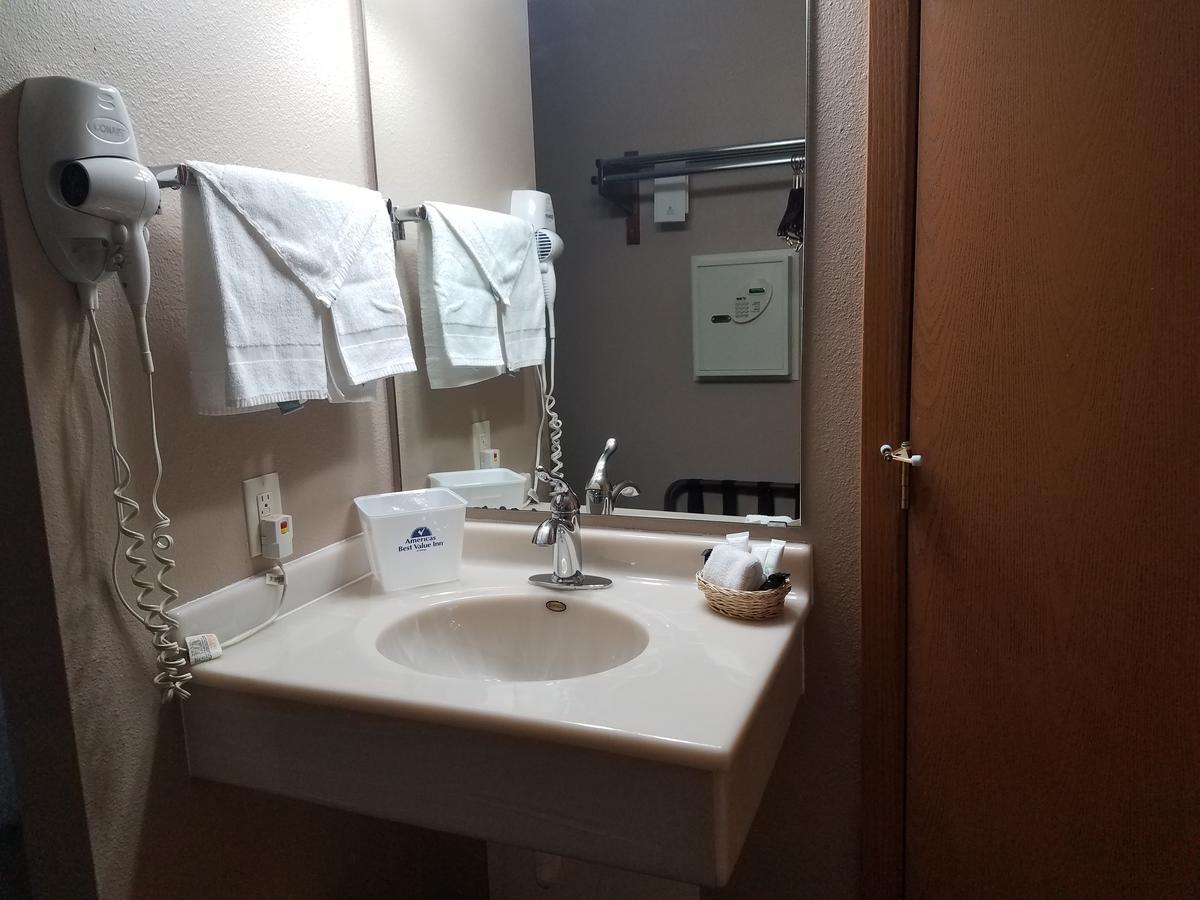 Double Room Two Double Beds Non-Smoking