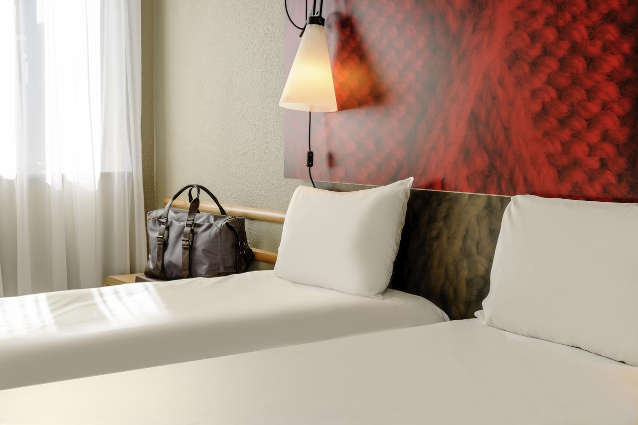 Standard Twin Room,547541670:JPEG