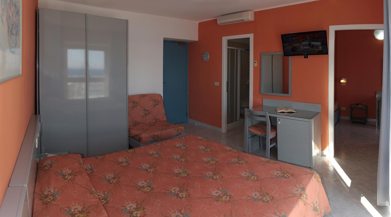 Quadruple Room Balcony Sea View,46677343:JPEG