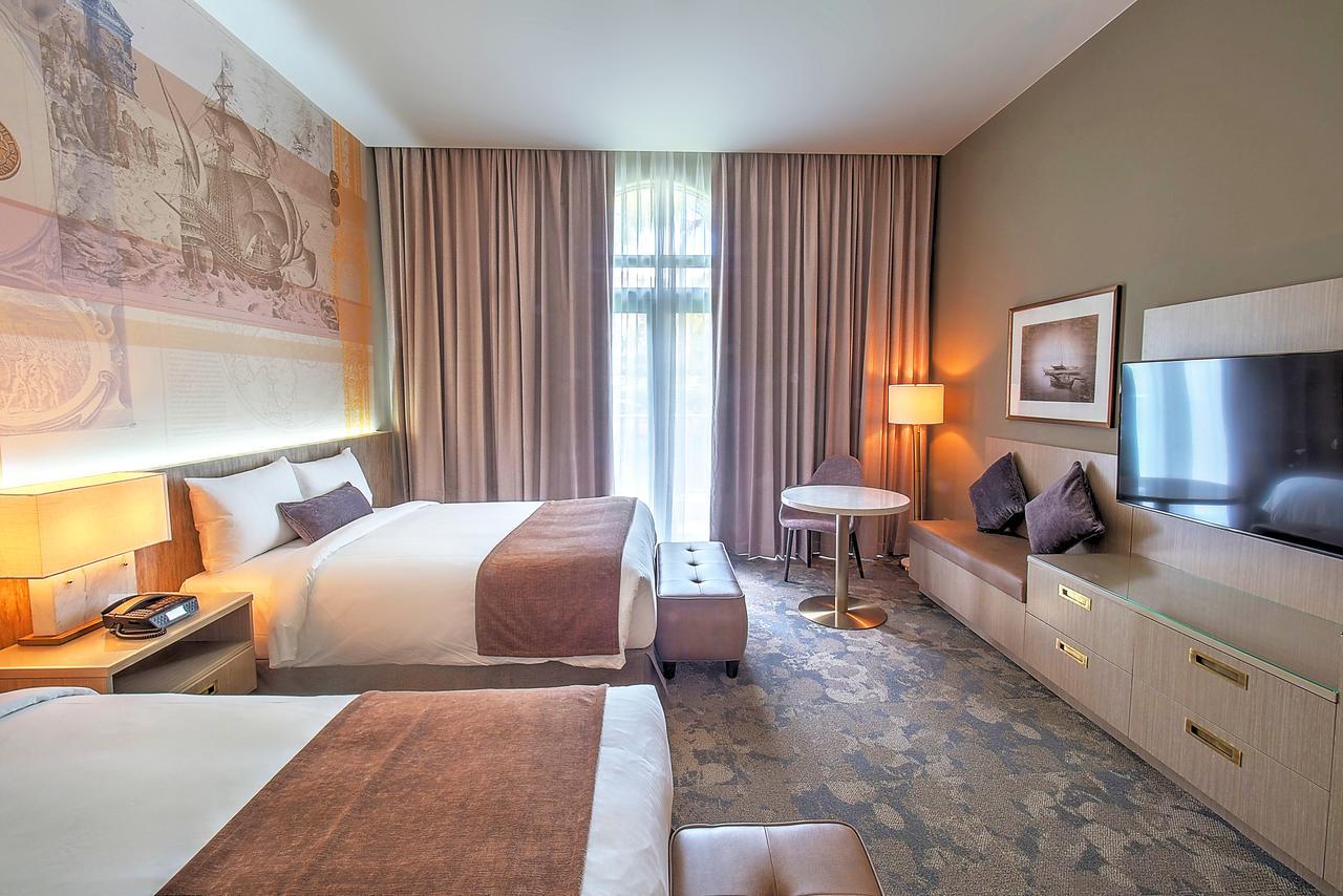 Premier Double or Twin Room,549373497:JPEG