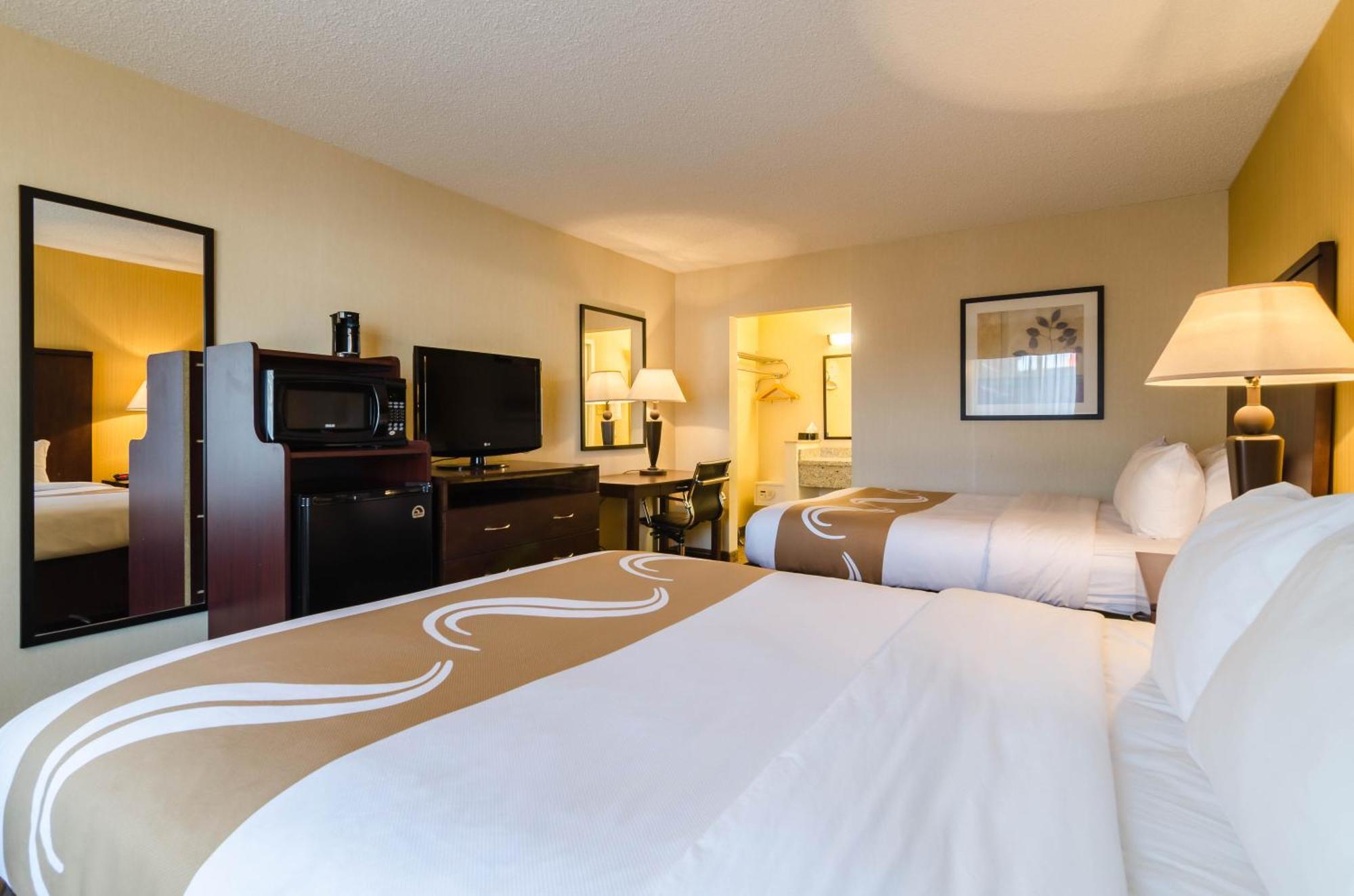 Standard Queen Room Two Queen Beds Non-Smoking