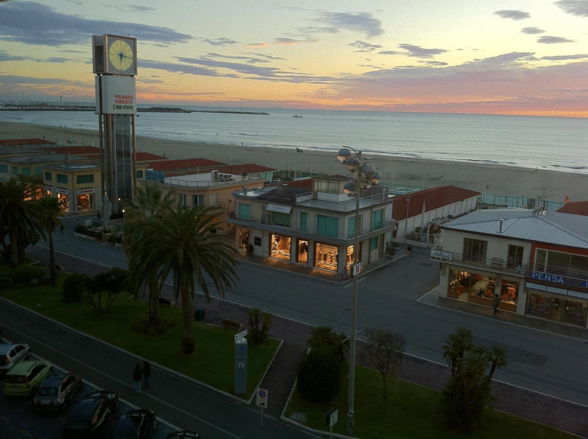 Superior Double or Twin Room Sea View