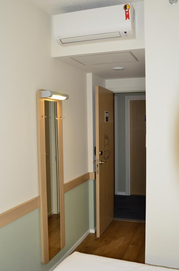 Triple Room,1774539419:JPEG