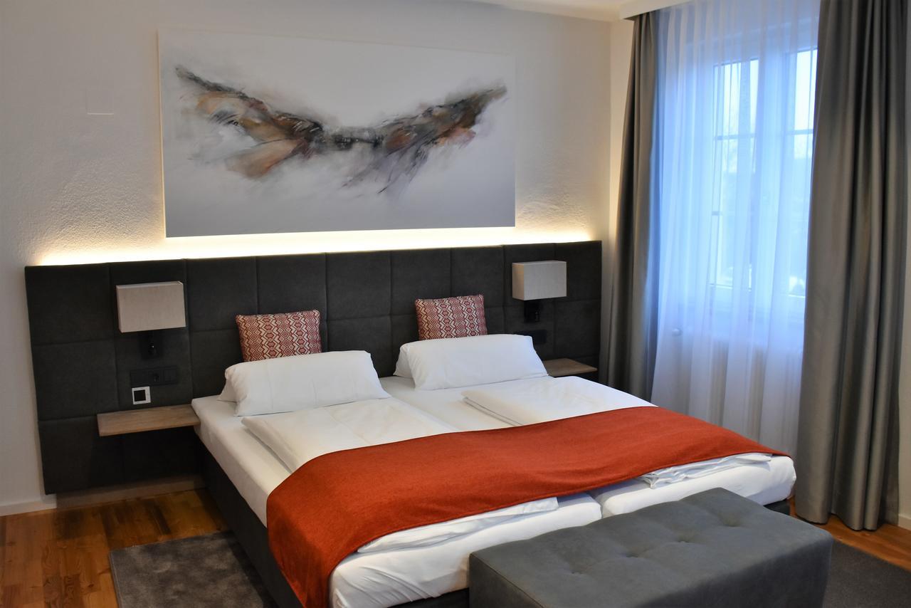 Doppelzimmer mit Zustellbett