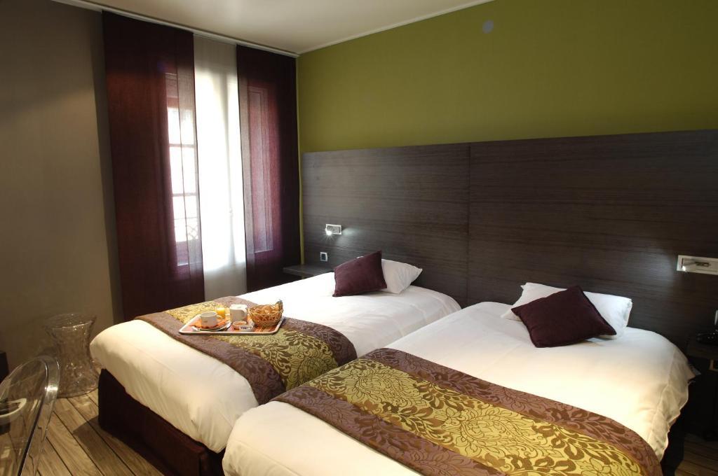 Chambre Lits Jumeaux Élégance Premium