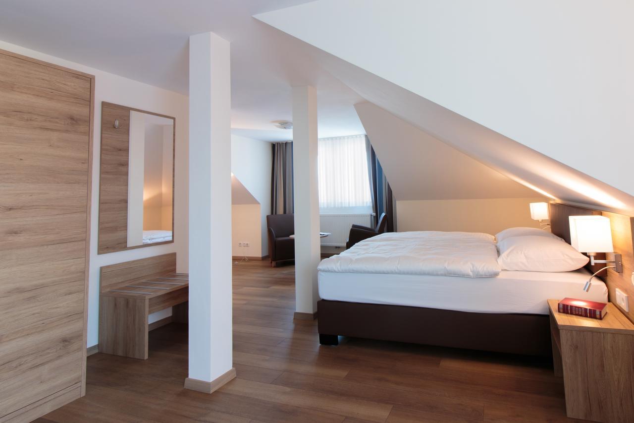 Large Double Room