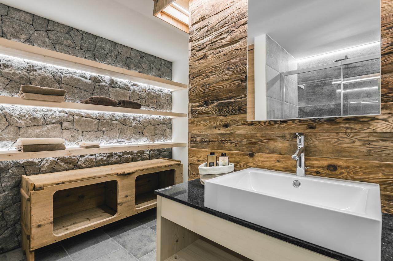 One-Bedroom Apartment,613437020:JPEG