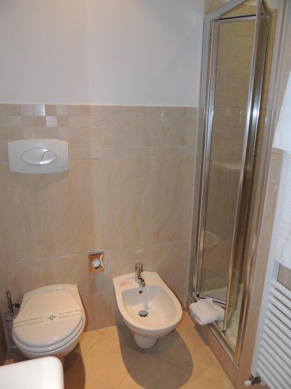 Single Room,1228051559:JPEG