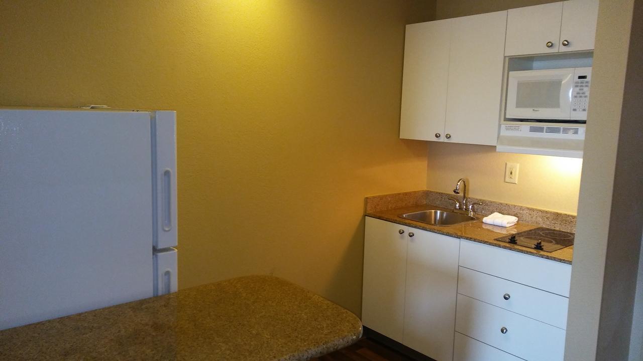 Deluxe Double Studio - Disability Access / Non-Smoking